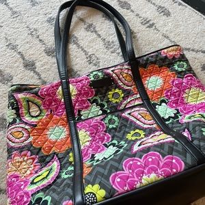 Vera Bradley medium tote